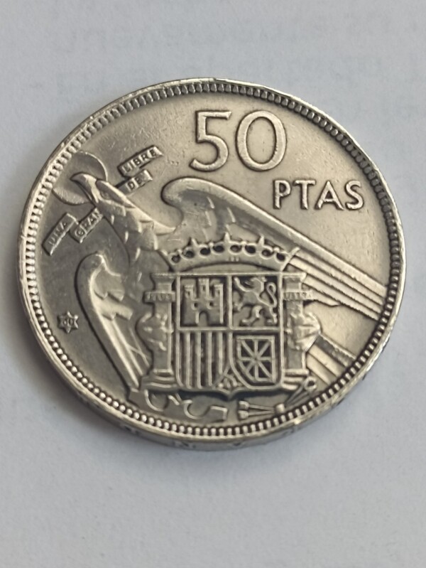 50 PESETAS 1957  ESTRELLA 60 EBC