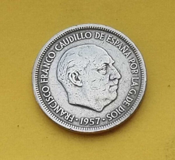 moneda 5 pesetas de 1957 estrella 57