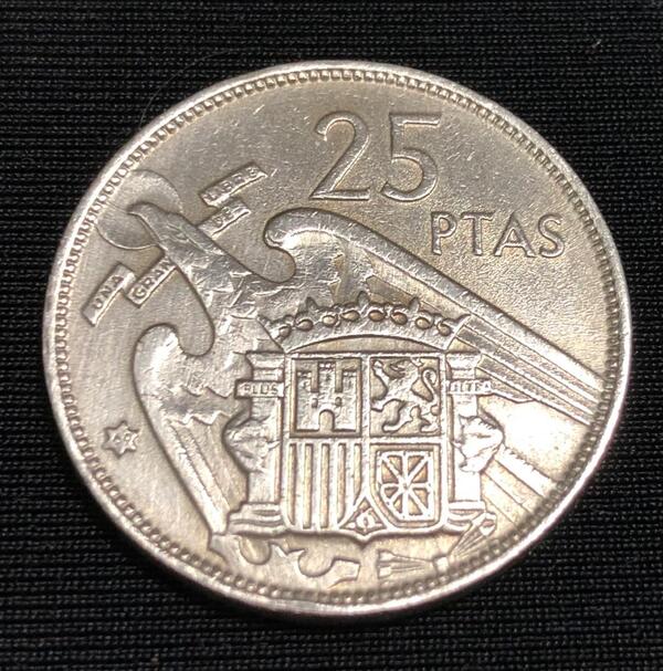 25 pesetas de Franco del año 1957 Estrella 69
