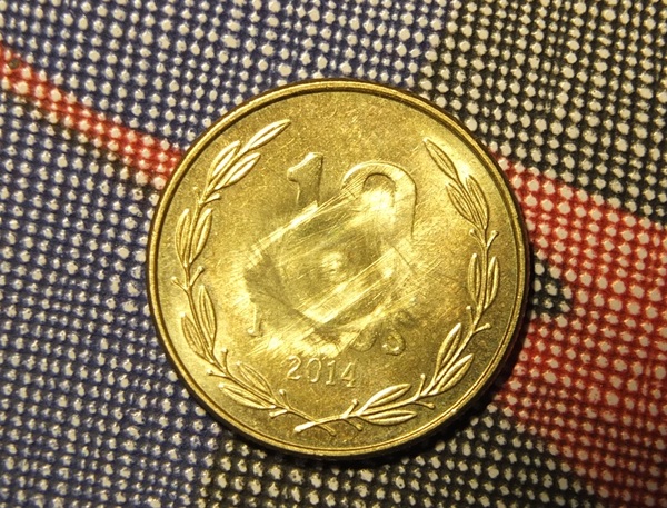 Moneda $10 Chile error acuñado 2014