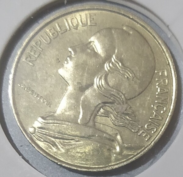 moneda francia 10 centimos 1966