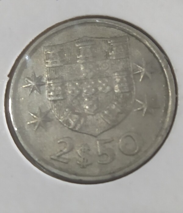 moneda PORTUGAL 2.5 ESCUDOS 1977