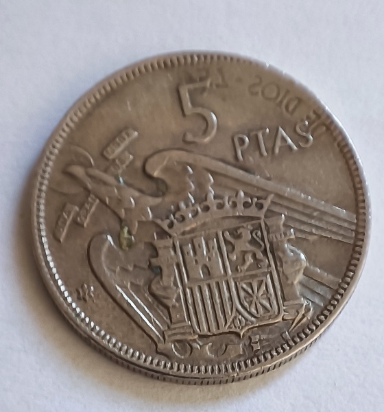 5 pesetas Franco con error