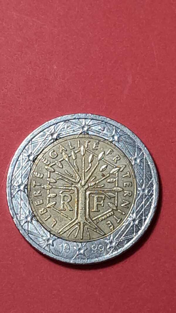 2 Euros Francia 1999 con defecto