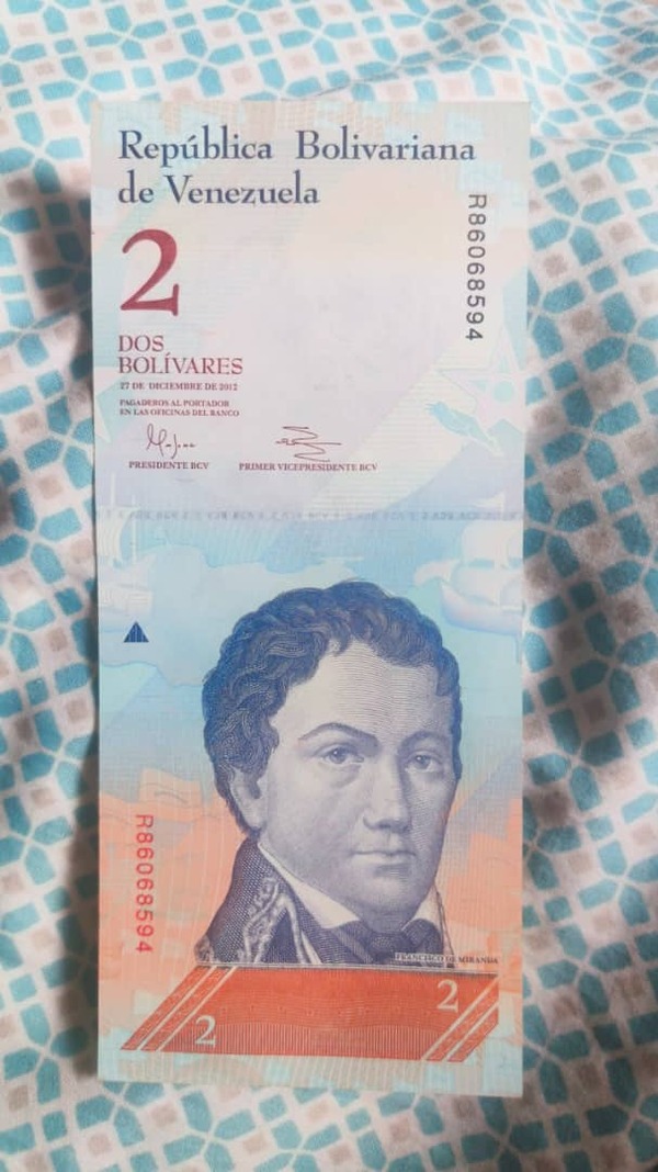 Billetes y monedas