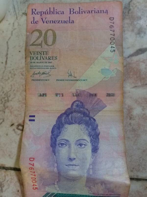 Billete bs