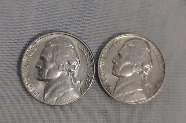 Moneda mal impresa