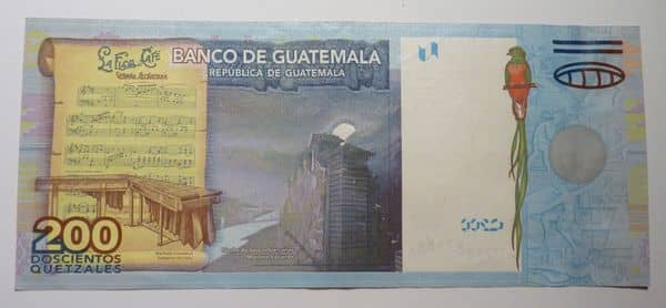 200 Quetzales