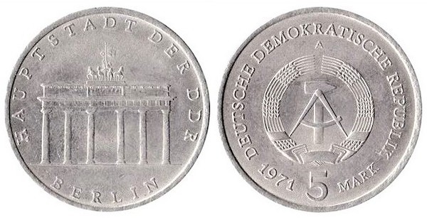 5 mark (Brandenburg Gate in Berlin)