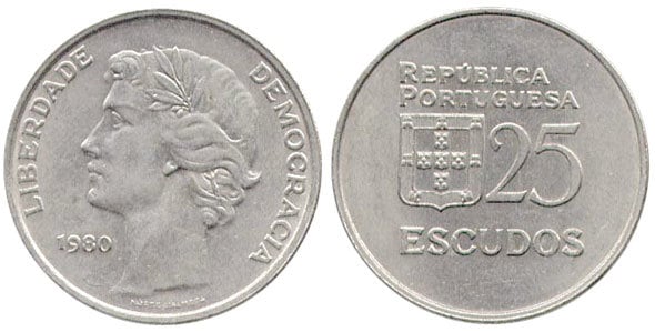 25 escudos