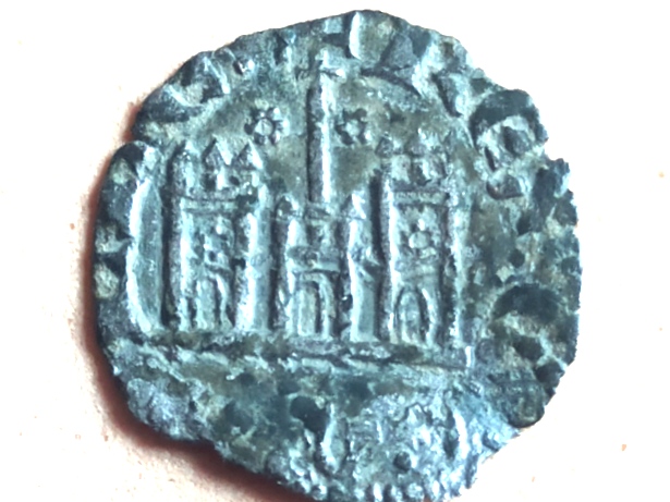 Photo 2 Unidentified coin: Me podrían ayudar a identificar está moneda